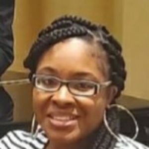 Meet your Posher, Marisa